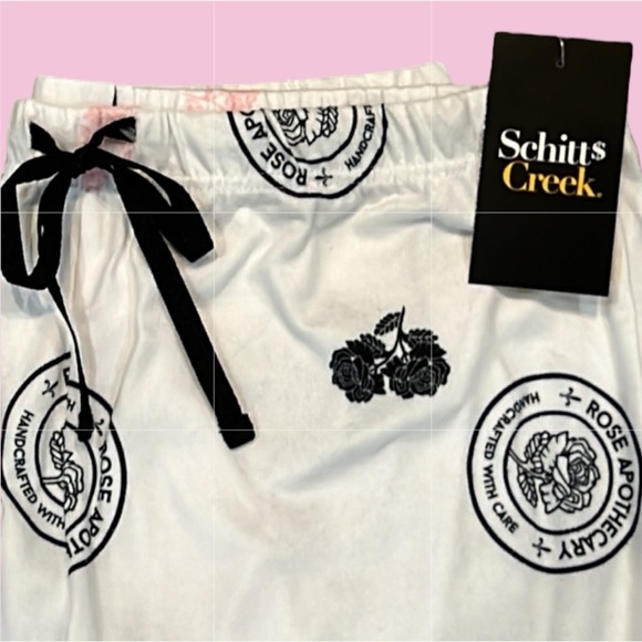 Schitts Creek - ‘Pink/Black Roses’ Lounge Pants, SZ: S,M,L.  NWT Firm! - Picture 2 of 5